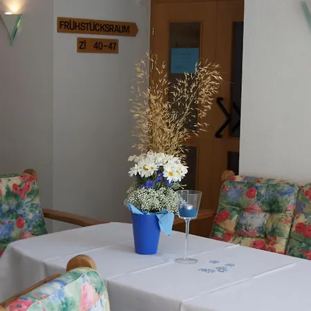 호텔 Karlshof Karlsdorf-Neuthard