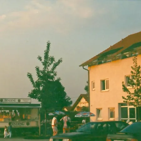 Karlshof 3* Karlsdorf-Neuthard